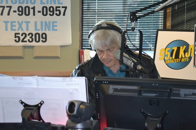 Bob Rivers, longtime Seattle radio host, looks back amid cancer diagnosis