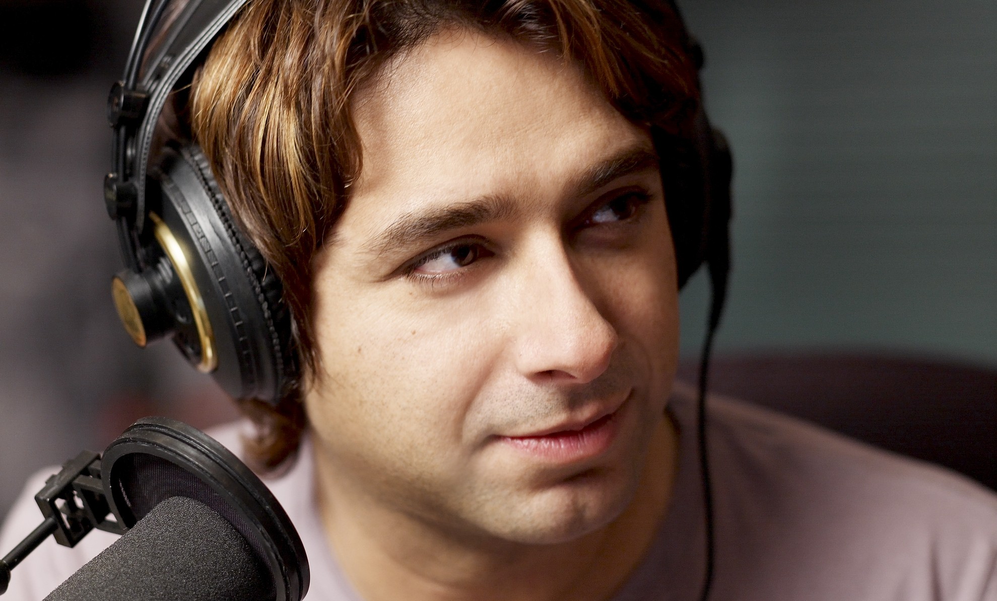 Q Host Jian Ghomeshi Says He was Fired Over “Rough Sex”
