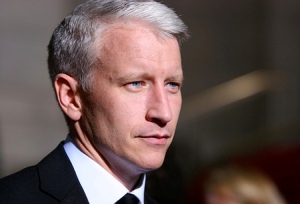 Anderson Cooper Back on CNN After Weekend Appendectomy