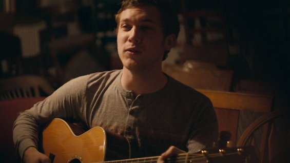 ‘American Idol’ Winner Phillip Phillips Sues to Escape ‘Oppressive’ Contracts