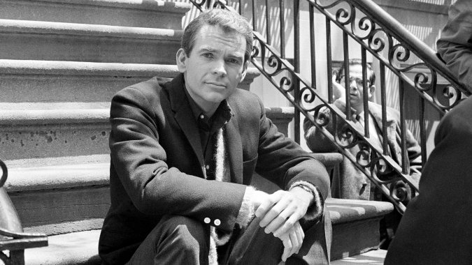Dean Jones, Star of Classic Disney Family Flicks, dead at 84