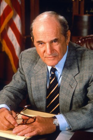 RIP Law & Order Actor Steven Hill, 94, ‘One of the Most Intelligent People’