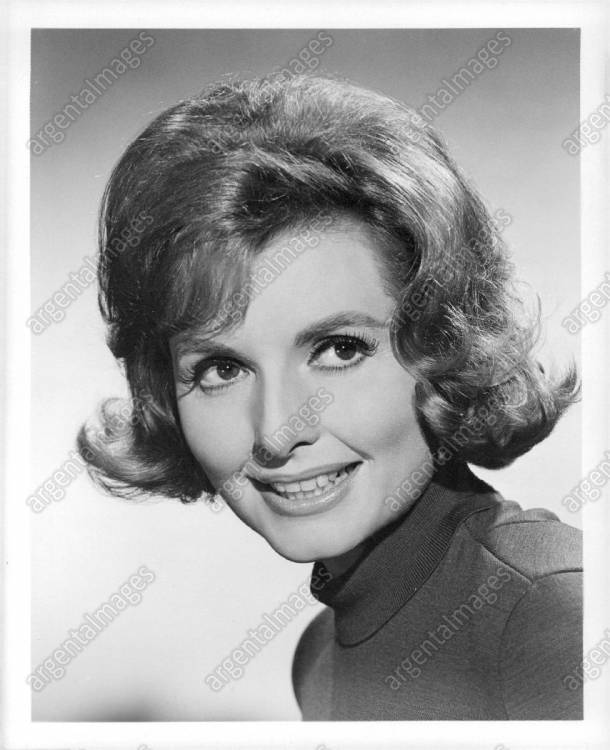 Patricia Barry, Stalwart of Daytime Soap Operas, Dead at 93