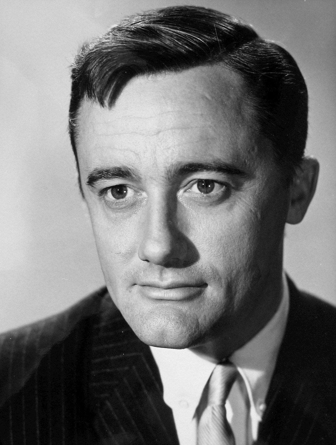 RIP Robert Vaughn, 83, TV’s Original ‘Man From UNCLE’