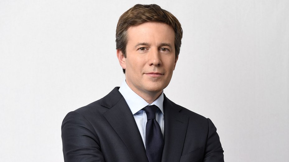 CBS Finally Names Next ‘Evening News’ Anchor as Jeff Glor