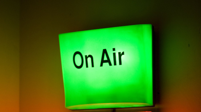 Traditional Radio Faces a Grim Future, New Study Says