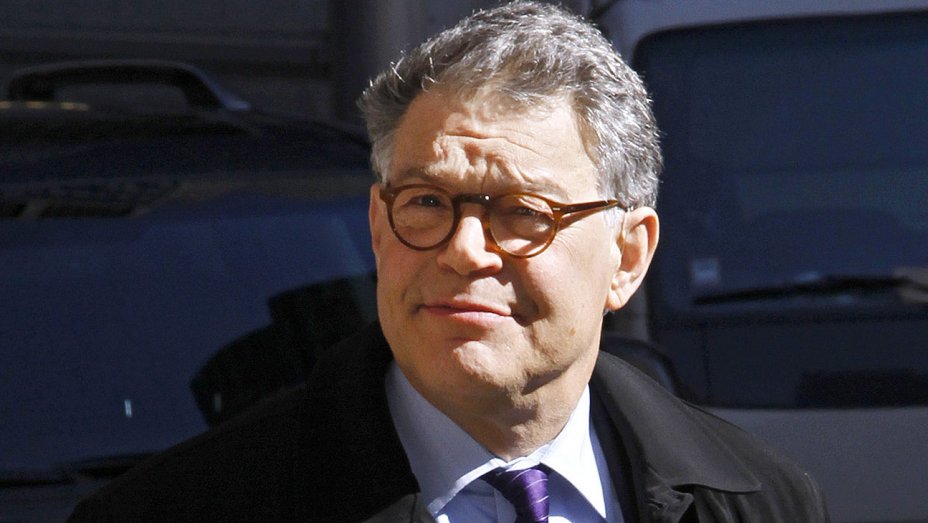 36 Female SNL Coworkers Vow Support for Franken