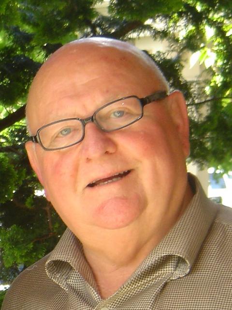 Former KIRO CEO/Community Leader Ken Hatch Dies at 82