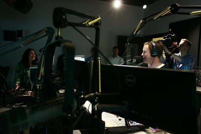 Anonymous Donor Leaves $10 Million to Seattle Radio Station KEXP