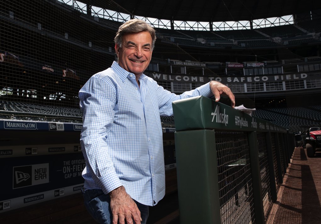 Seattle Mariners Announcer Rick Rizzs is Living His Dream