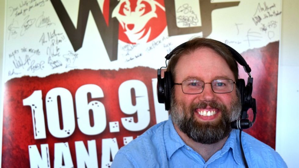 Veteran Nanaimo Clippers broadcaster wins prestigious play-by-play award