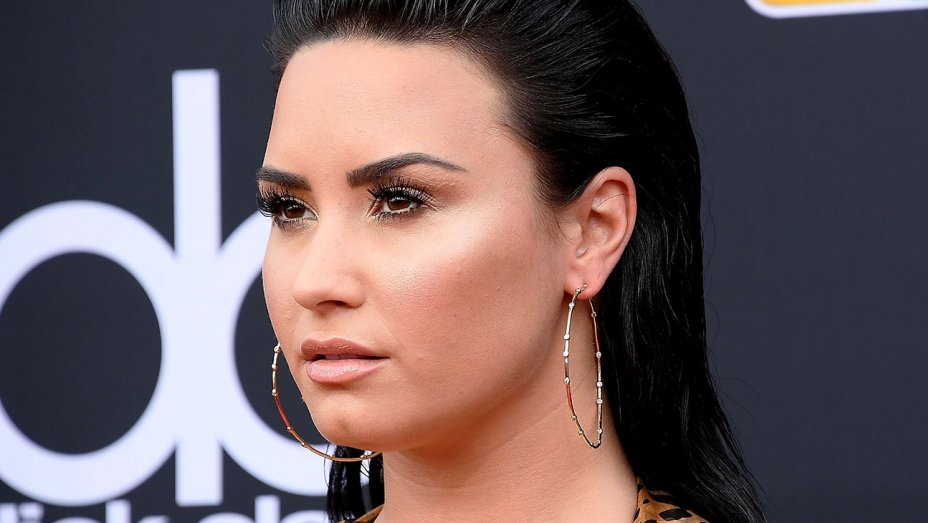 Demi Lovato Hospitalized After Possible Heroin Overdose