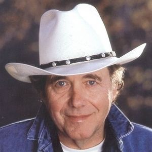 Chuck’s Classics, featuring Bobby Bare