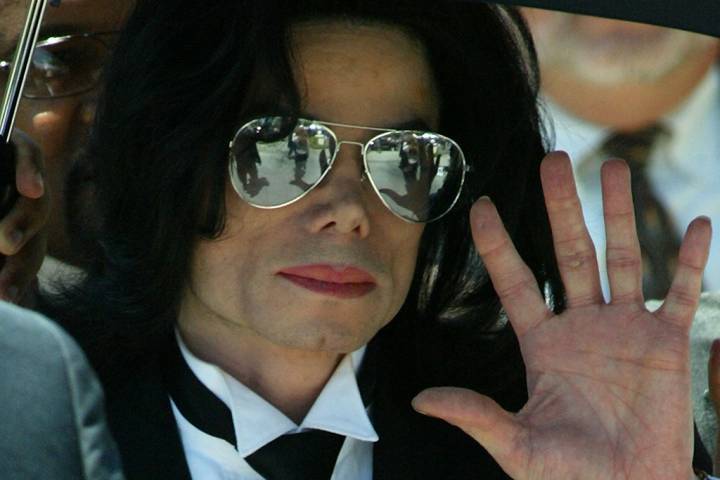 BBC Radio Bans Michael Jackson’s Music