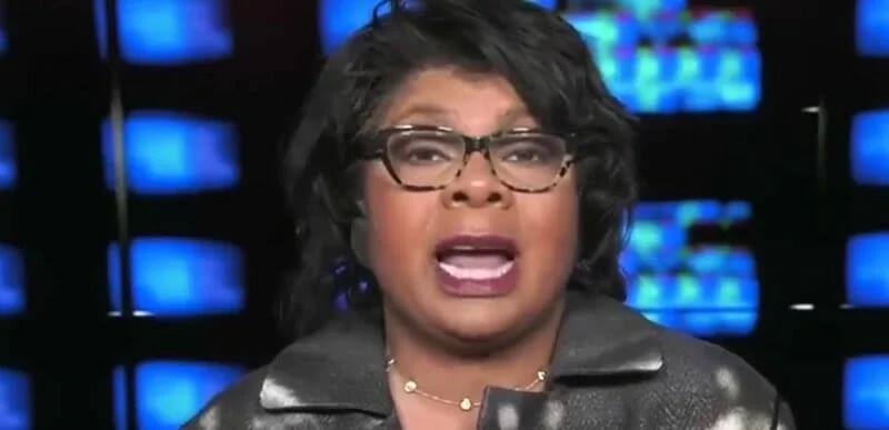 Huckabee Calls For April Ryan’s W H Credentials to be Revoked For Saying Sarah Sanders’ Head Should be “Lopped Off”