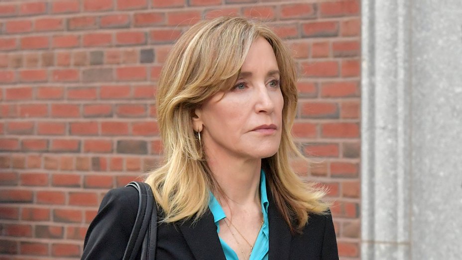Felicity Huffman to Plead Guilty in College Cheating Scandal