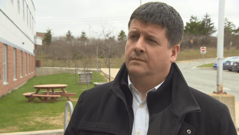 Radio station rakes in revenue from ads it never aired