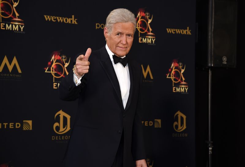 Alex Trebek opens up about dealing with staggering cancer pain while taping ‘Jeopardy’