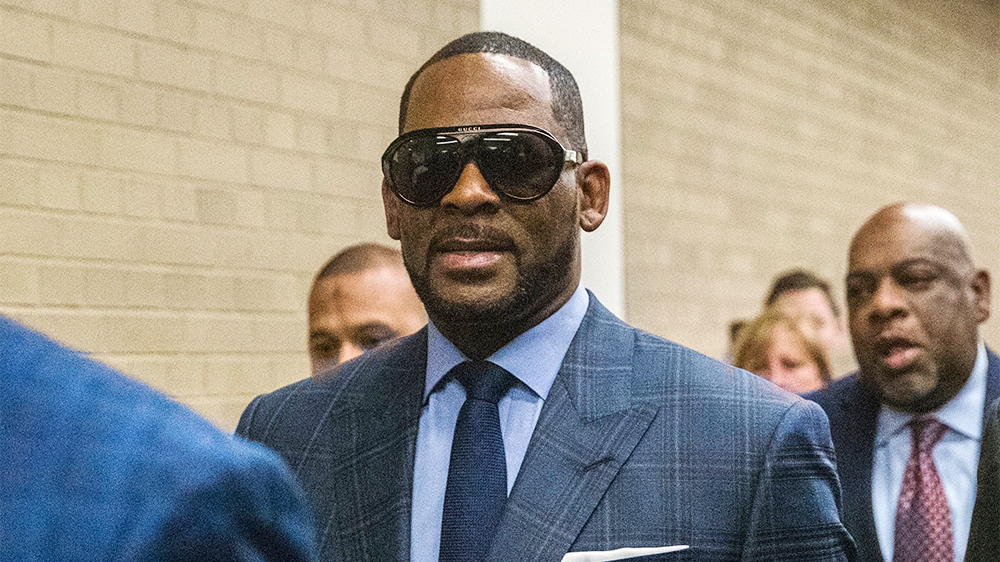 R. Kelly Ordered Held Without Bail On Sex Crime Charges