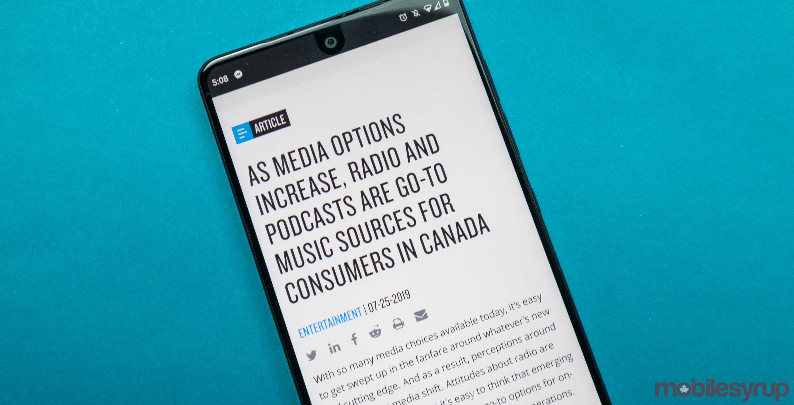 Canadians listen to radio and podcasts more than streaming services