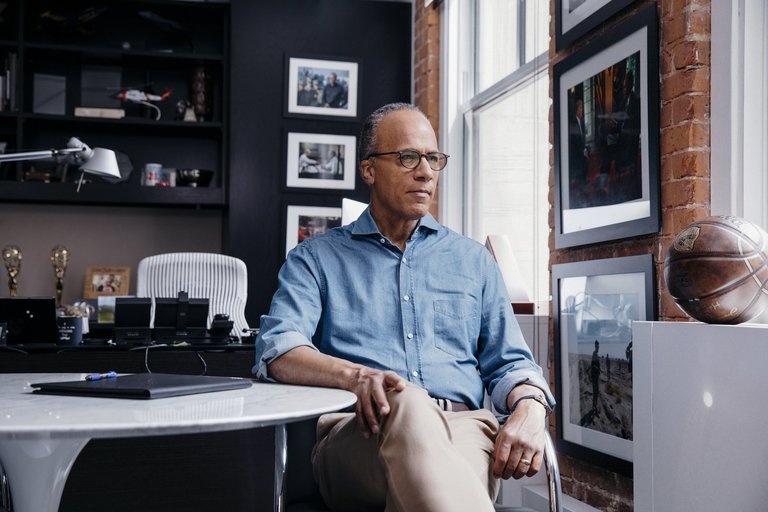 Lester Holt’s path from country music DJ to the most powerful perch in news