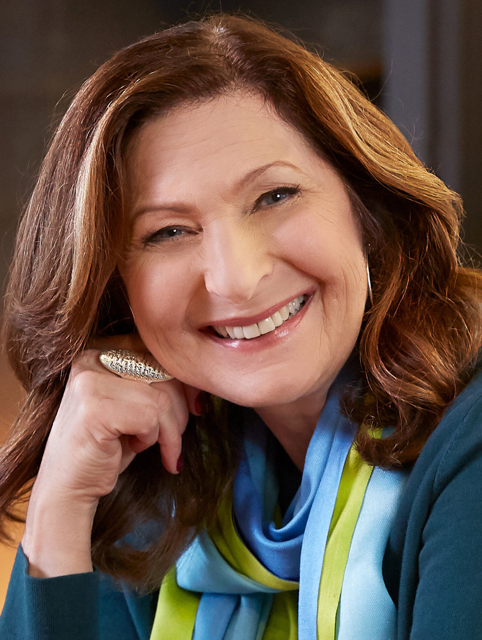 Canadian Journalism Foundation to honour CBC’s Anna Maria Tremonti