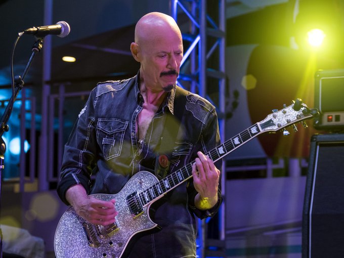 Bob Kulick, Kiss Guitarist, Dies at 70
