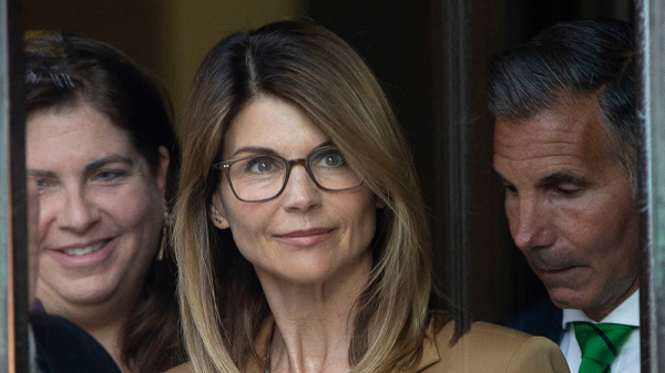 ‘When Calls the Heart’s Lori Loughlin Pleads Guilty, to Spend 2 Months in Jail