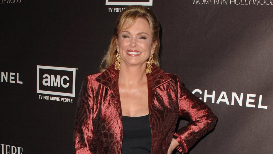 Phyllis George, TV Host and Pioneer on ‘The NFL Today,’ Dies at 70