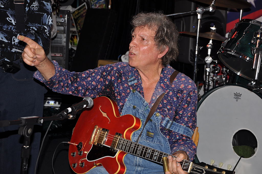 Radio Man’s Favourite Flashback by Elvin Bishop