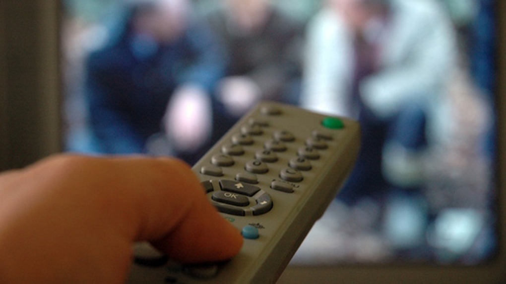 Media study says hundreds of Canadian radio stations, TV outlets risk closure