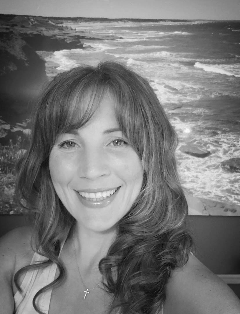 Lisa Daigneault New PD at Ocean 98.5fm Victoria…