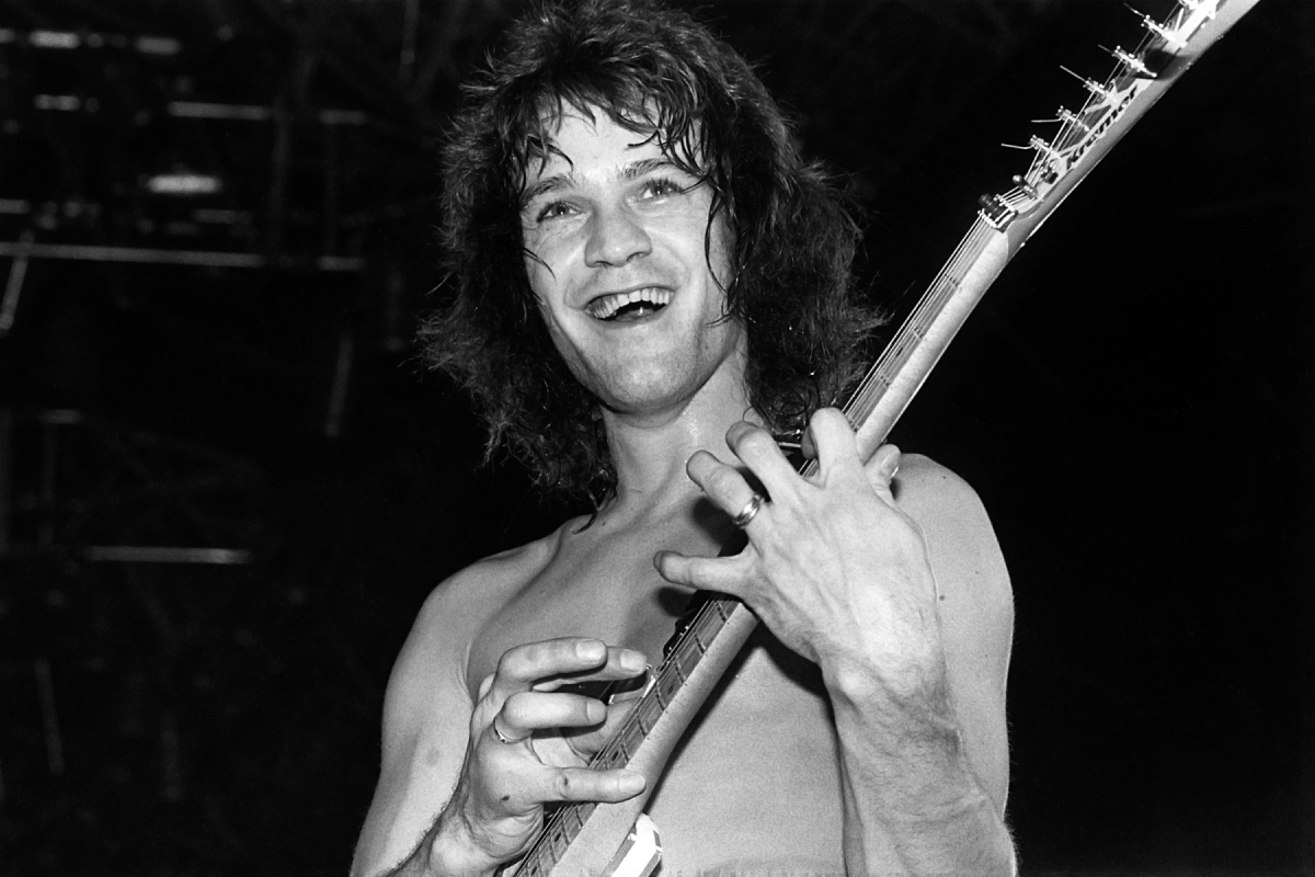 Eddie Van Halen, Hall of Fame Guitarist Who Revolutionized Instrument ...