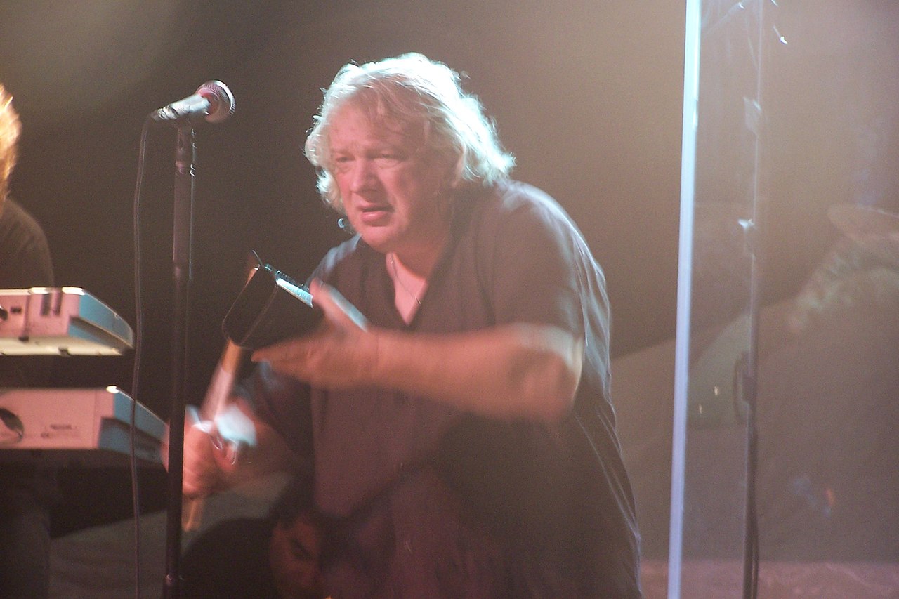 Radio Man’s Favourite Flashback with Lou Gramm…
