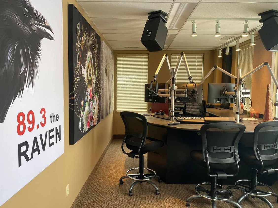 New Indigenous languages radio station 89.3 The Raven launches in Edmonton