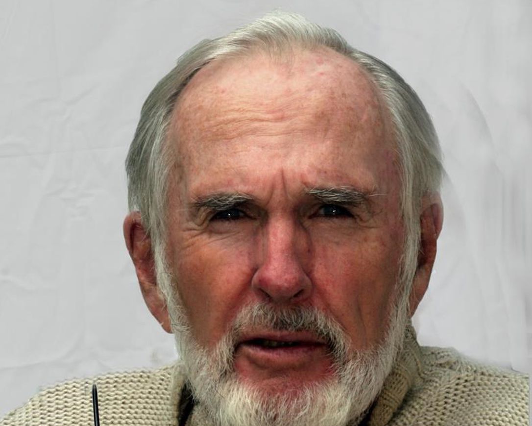 Dick Smyth, Canadian maestro of news radio commentary, dies at 86