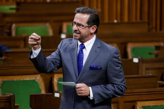 The internet in Canada will change dramatically for users in Canada under Bill C-10 from the @JustinTrudeau, government. Now he has the support of the Bloc