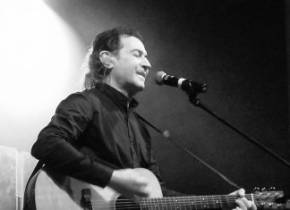 Radio Mans Fave with Albert Hammond