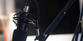 Local Vancouver radio show announces they will soon only play music by vaccinated artists