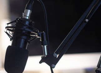 Local Vancouver radio show announces they will soon only play music by vaccinated artists