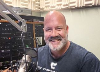 Call it a comeback! Jigs & Reels returns to Kitchener radio station