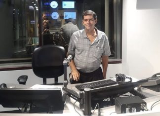 Chicago sports broadcasting legend Les Grobstein passes away at 69