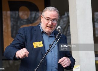 What’s next for iconic Seattle radio station KEXP as Tom Mara retires?