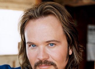 Travis Tritt won’t play in venues that enforce mandates