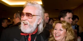 Ronnie Hawkins, musician who called Canada home and mentored the Band, dies at 87