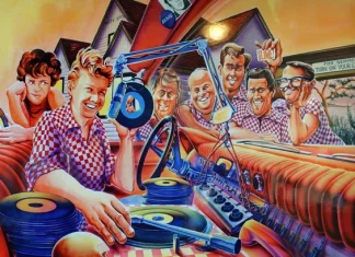 Robinson celebrates his 85th birthday with his old radio comrades