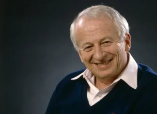 Legendary Canadian broadcaster Patrick Watson has died.