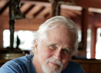 Tony Dow passed away this morning (Update)