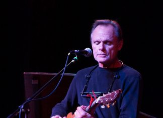 Radio Mans fave with Jonathan Edwards