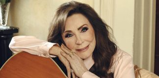 Loretta Lynn, coal miner’s daughter and country music icon, dies at 90